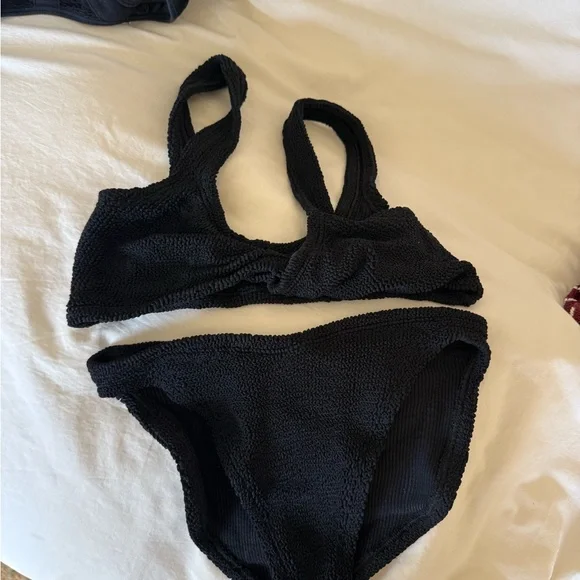 Hunza G Juno Bikini - Picture 2 of 6